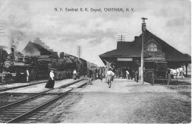 1916 - Chatham Depot (greyscale)